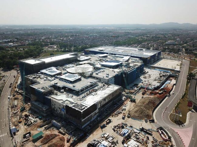 Realización de la inversión con el uso de soportes de altura fija en terrazas