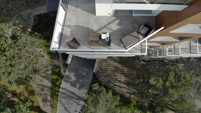 Terraza con suelo técnico en complejo de apartamentos 4