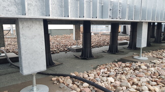 Altos plots soporte regulables para estructura de acero de terraza en el tejado