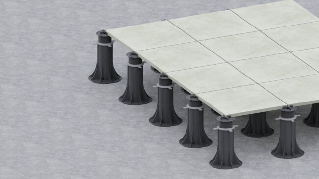 Visualización de montaje de baldosas de terraza sobre plots soporte regulables altos