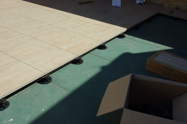 Foto de una terraza ventilada impermeabilización protección 2