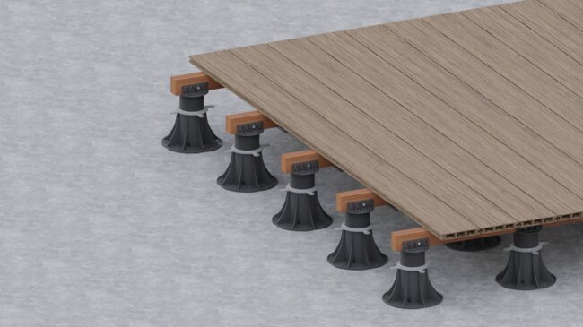 Soportes regulables para vigas de madera en terraza